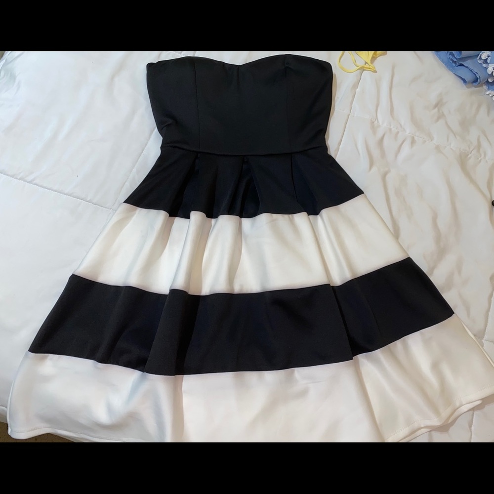 Black and White Strapless Dress